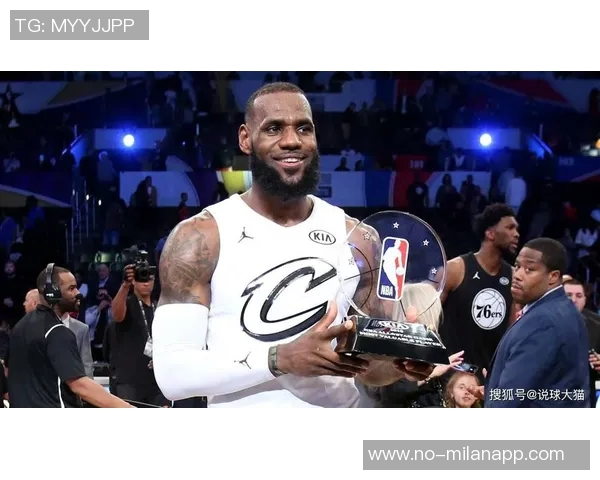 阿伦赛前自信满满预感投篮顺利在场上全力以赴展现跑位技巧