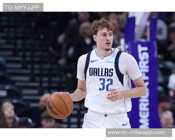 独行侠半场小负爵士弗拉格表现出色浓眉马尔卡宁各有贡献